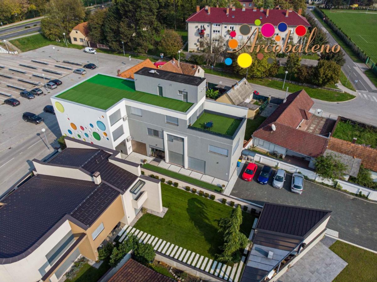 Arcobaleno Apartments & Rooms Varasd Kültér fotó