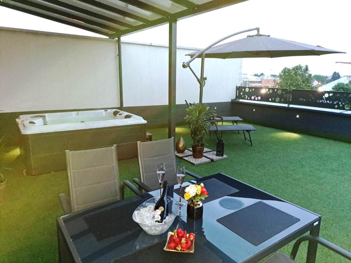 Arcobaleno Apartments & Rooms Varasd Kültér fotó